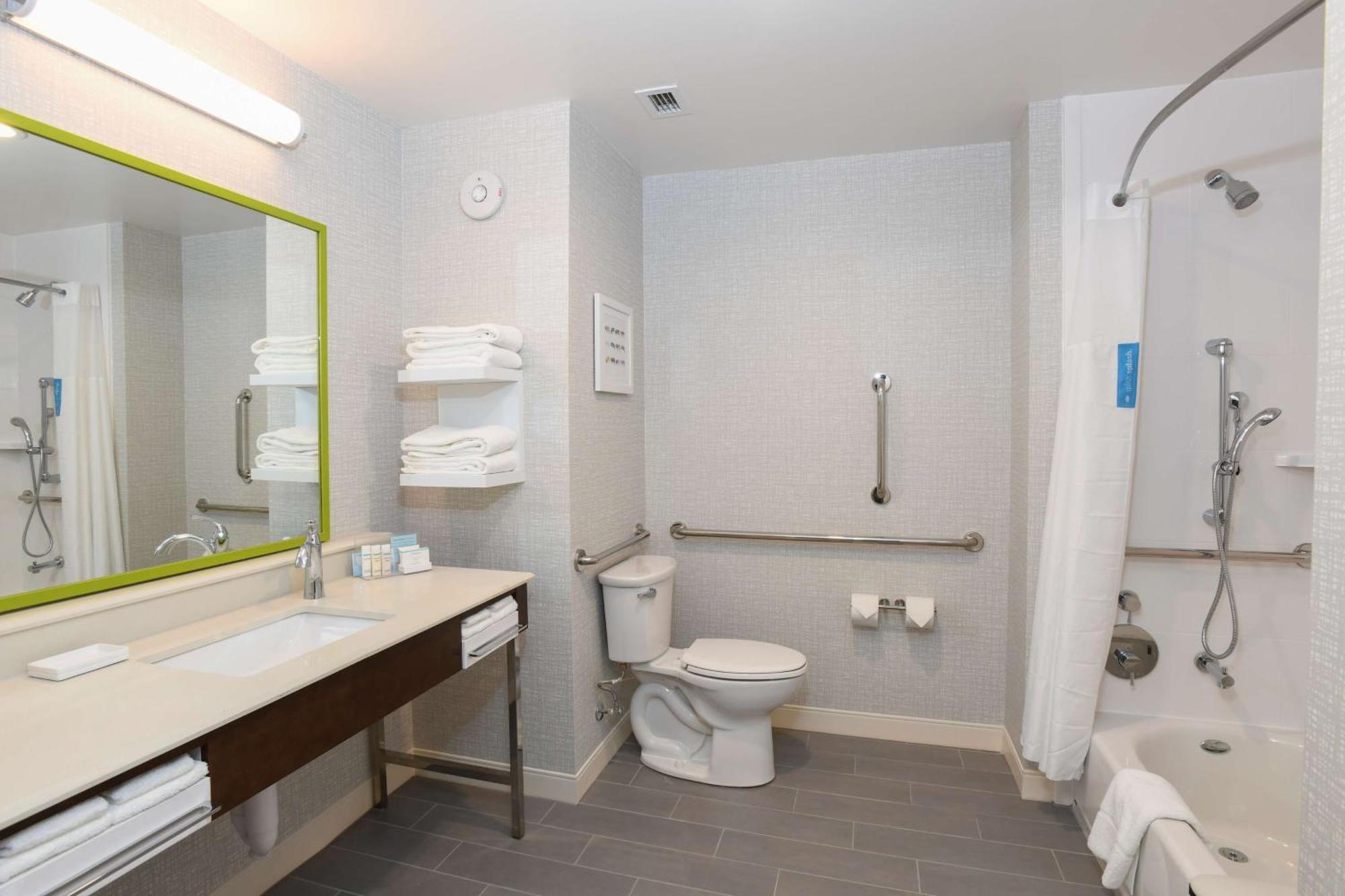 Hampton Inn & Suites Cincinnati Liberty Township West Chester Exterior foto