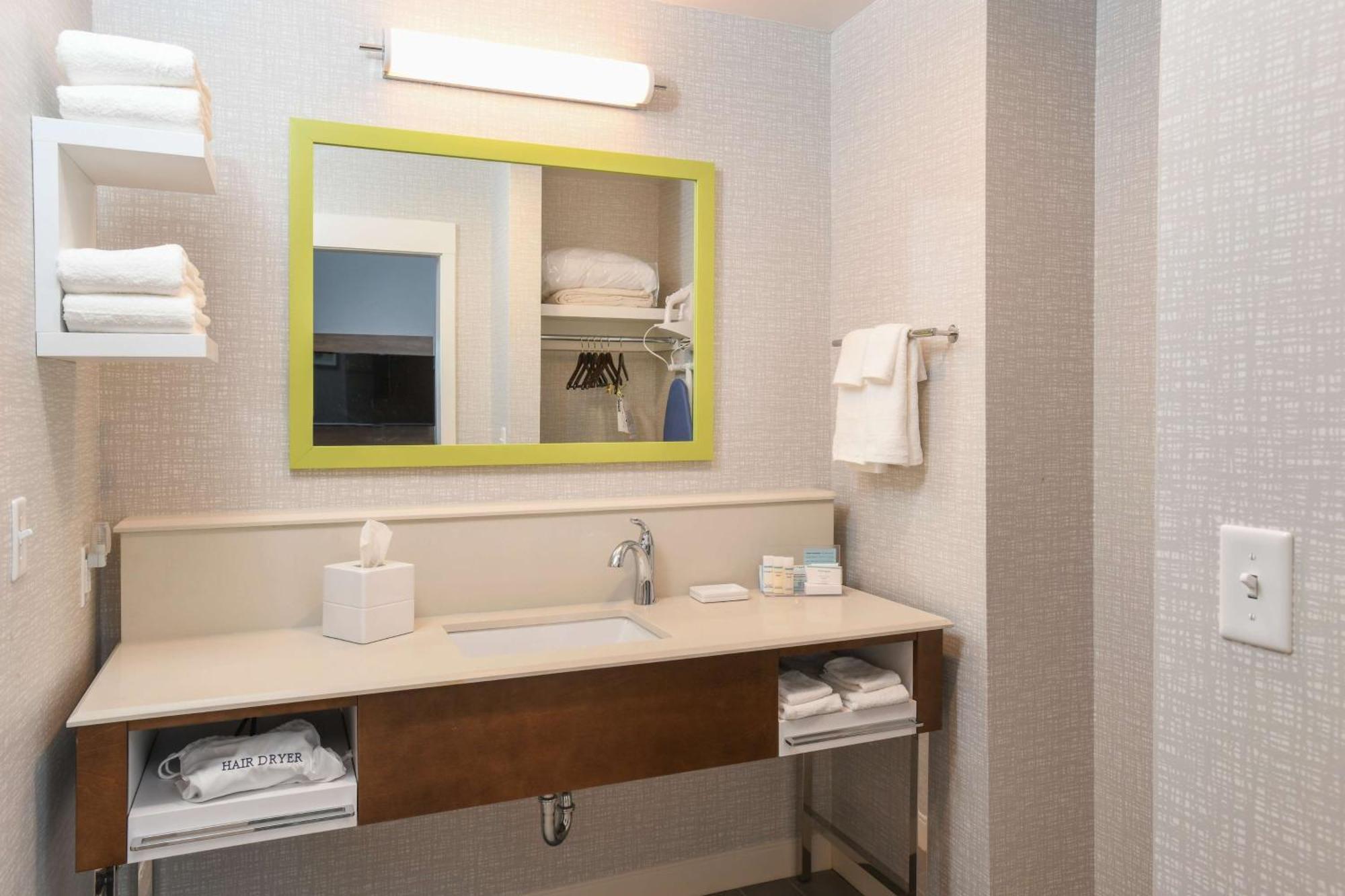 Hampton Inn & Suites Cincinnati Liberty Township West Chester Exterior foto